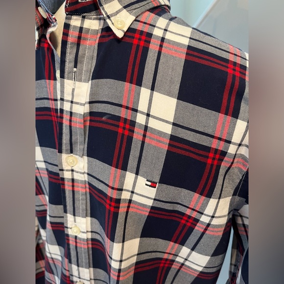 TOMMY HILFIGER Shirt Tartan Plaid Button Down Long Sleeve Red White Blue. - Picture 3 of 9
